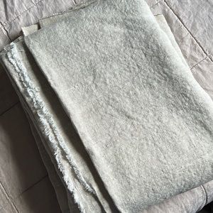 Elizabeth Suzann Fabric Flax Linen 4 Yards